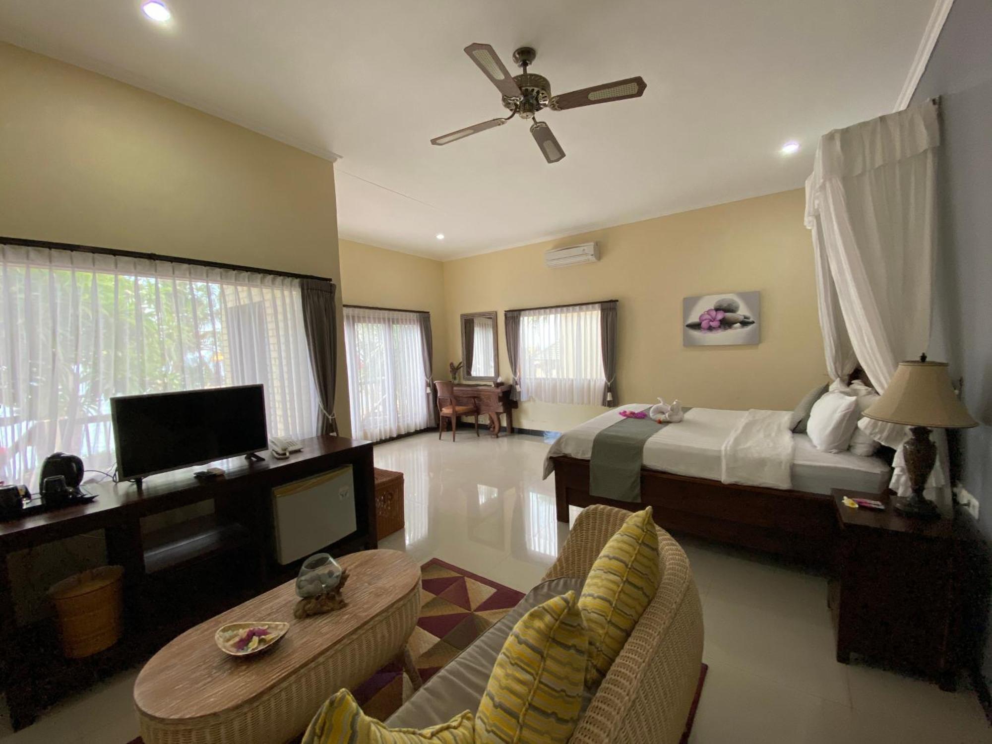 Puri Wirata Dive resort y Spa Amed Exterior foto